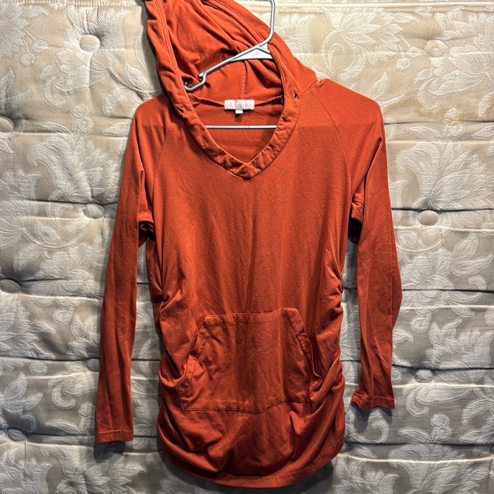 Maternity hoodie